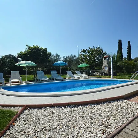 Vikendica Holiday Smilovic.1 *